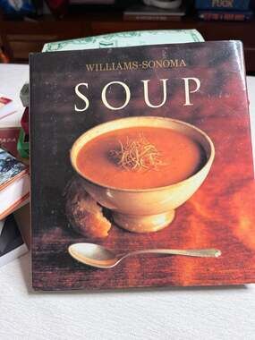 Williams-Sonoma Collection: Soup by Diane Rossen Worthington